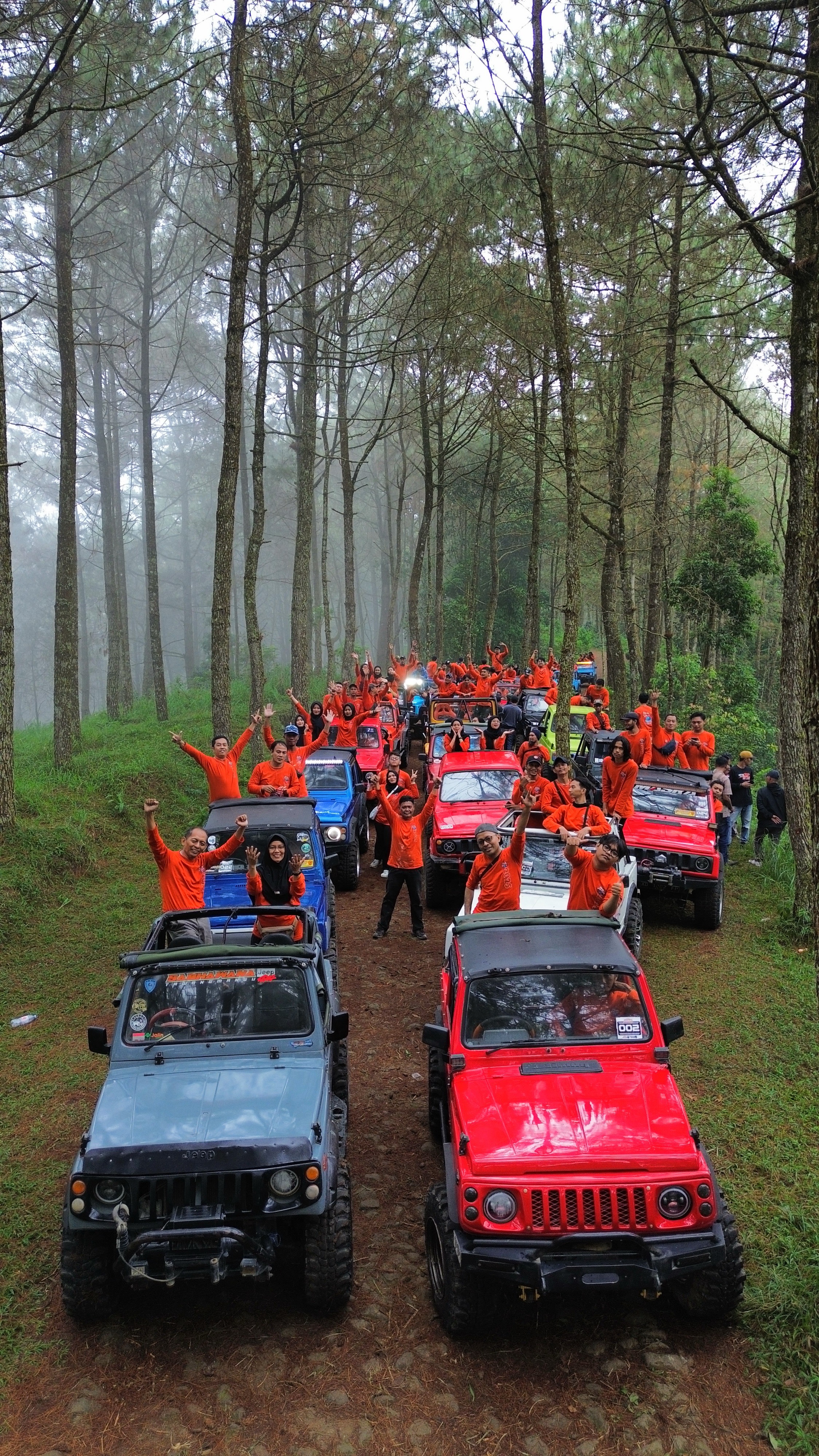 Trip wisata Jeep Tawangmangu jalur alam